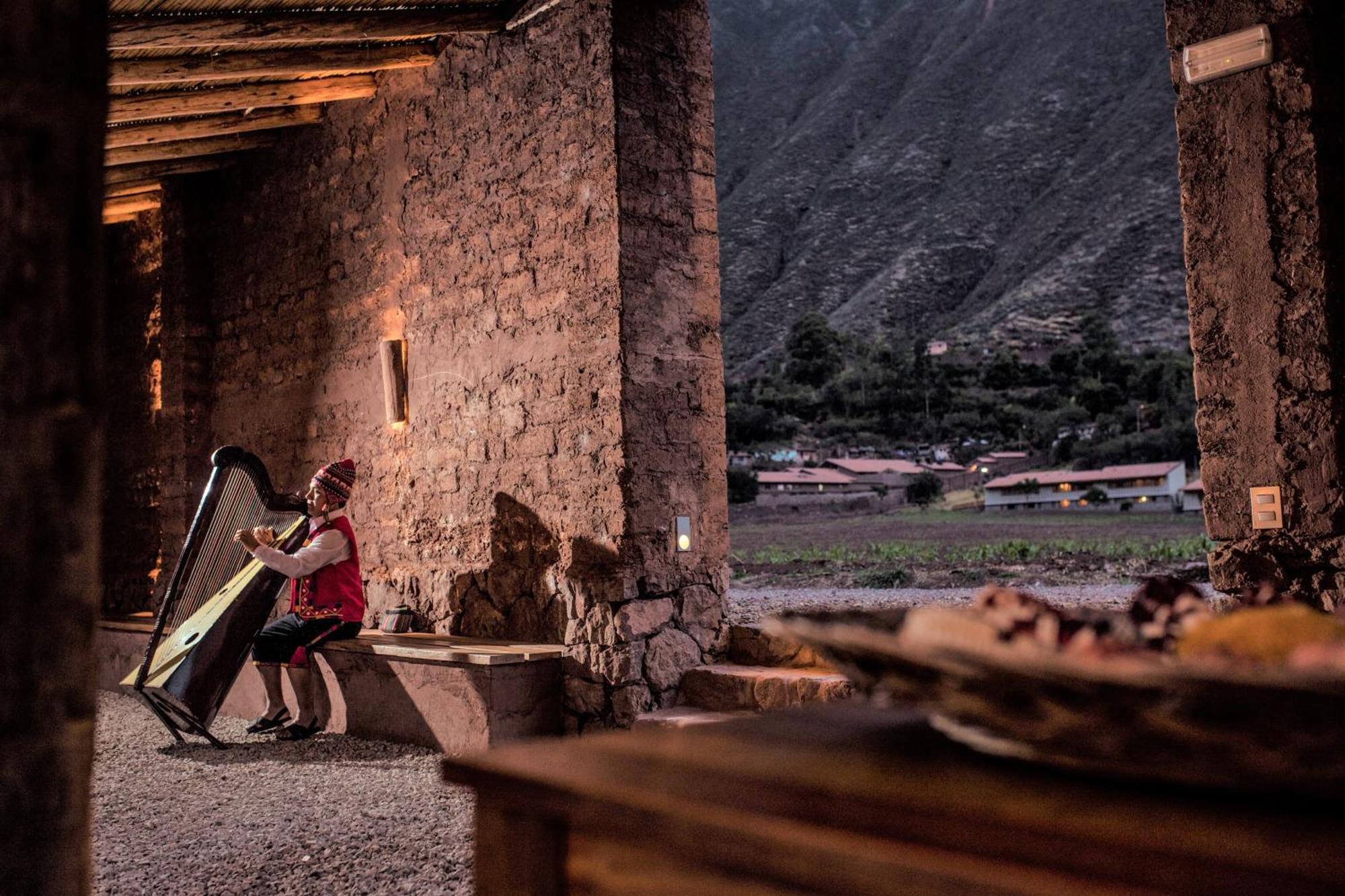 Explora Valle Sagrado Урубамба Екстериор снимка